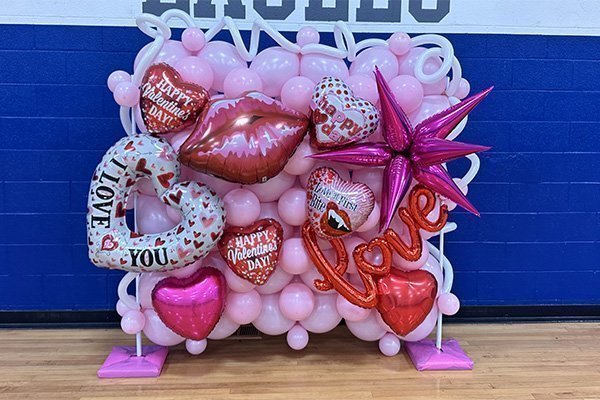 Valentine balloon decoration from Affairs Afloat Balloons, Fort Worth